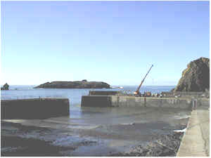 Mullion Cove Harbour, National trust
